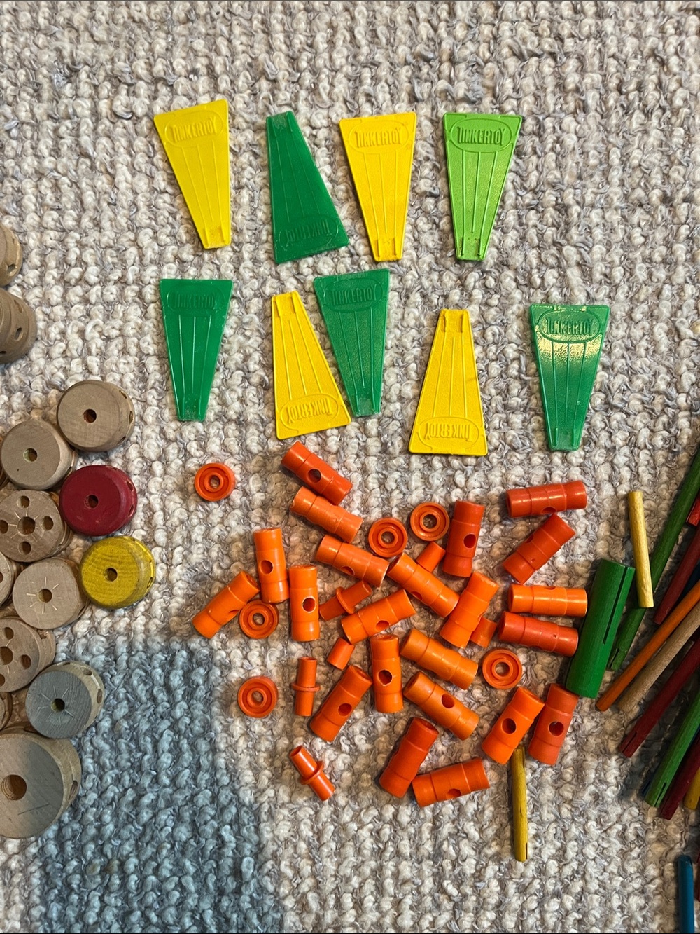 Gallon size bag of Vintage Tinker Toys - Picture 5 of 6